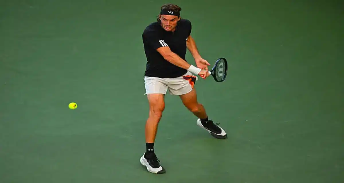 Stefanos Tsitsipas in Troubling Spiral Ahead of Duel Against Brazil